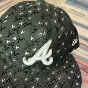 MLB Atlanta Braves, black and white baseball cap